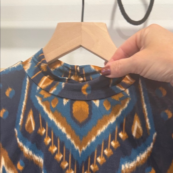 Farm Rio Patterned Long Sleeve Top - Picture 5 of 5